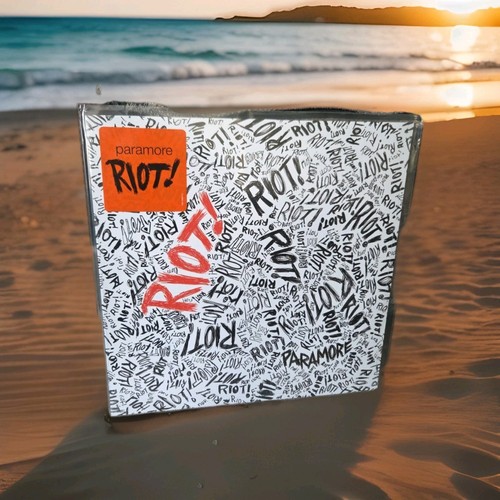 Riot paramore record - by, record,