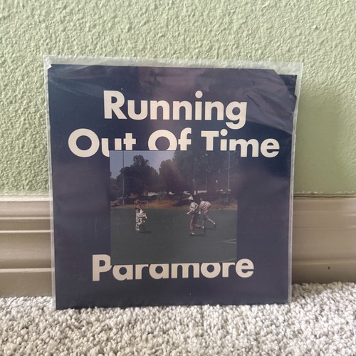 Paramore running out - paramore,